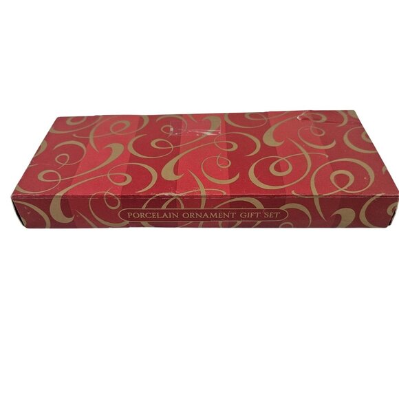 Avon Exclusive Porcelain Ornament Gift Set 24K Gold Accents Angel Sleigh Wreath - Picture 5 of 8